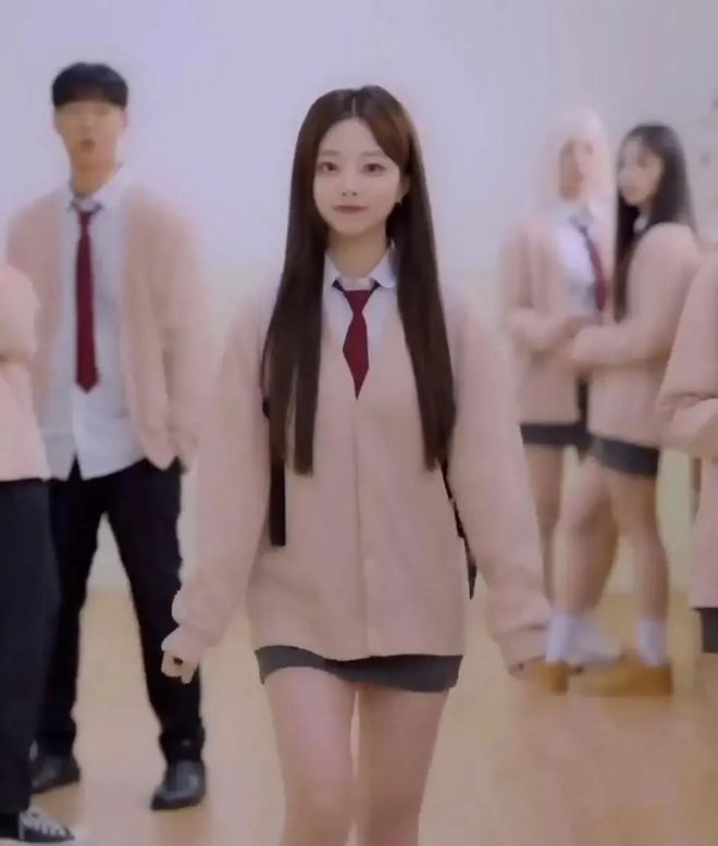 我的女朋友和我三个妹妹们 第01集